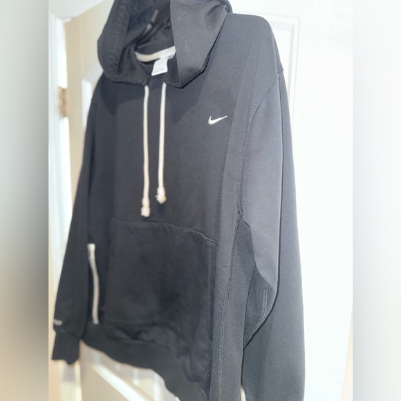 NIKE DRI-FIT STANDARD ISSUE PULLOVER BASKETBALL HOODIE - MEN'S Size Large* - Picture 10 of 14